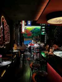 Hai Cốc Pub doesn’t