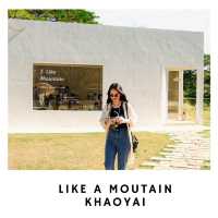 🏔️ Like A Mountain – คาเฟ่มินิมอลในโอบกอดธรรมชาติ