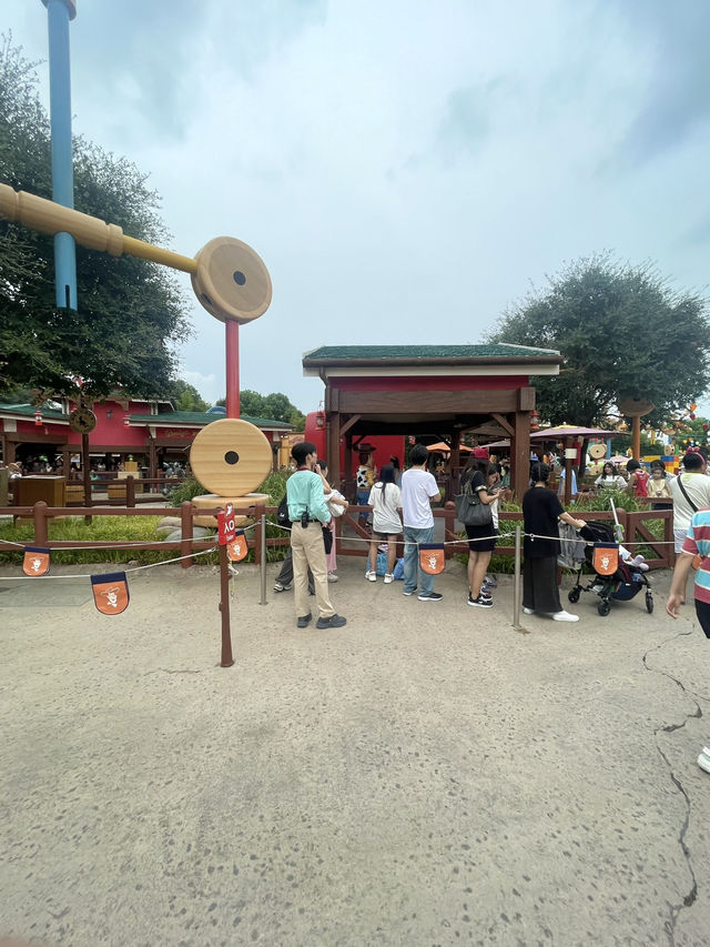 พาตะลุย TOY STORY LAND 🦖