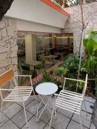 Hala Coffee คาเฟ่สไตล์มินิมอล