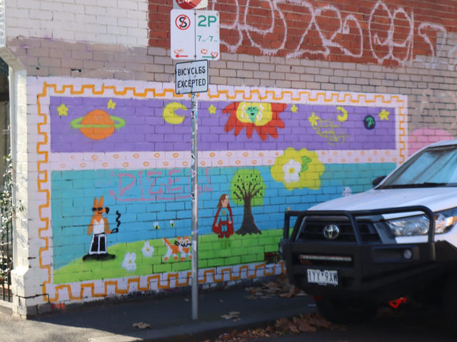 🌿 Wandering Fitzroy: A Solo Stroll Through Melbourne’s Coolest Corner 🎨✨