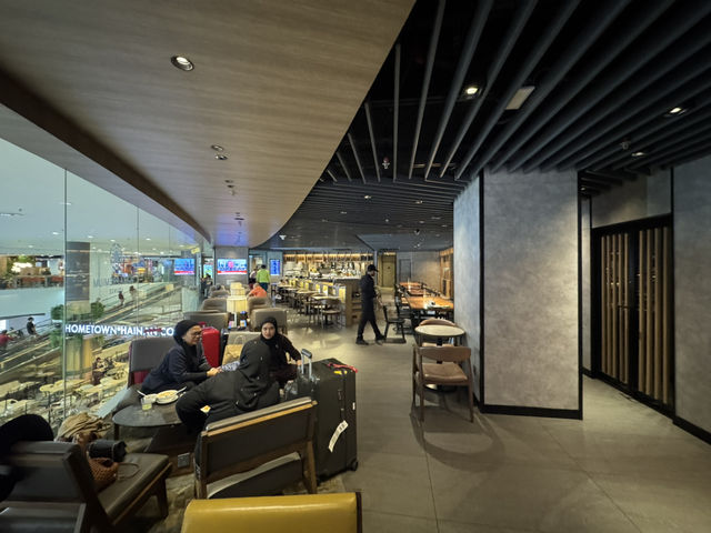🛫 Plaza Premium Lounge @ KLIA Terminal 2 – Beautiful Lounge, But Watch the Location