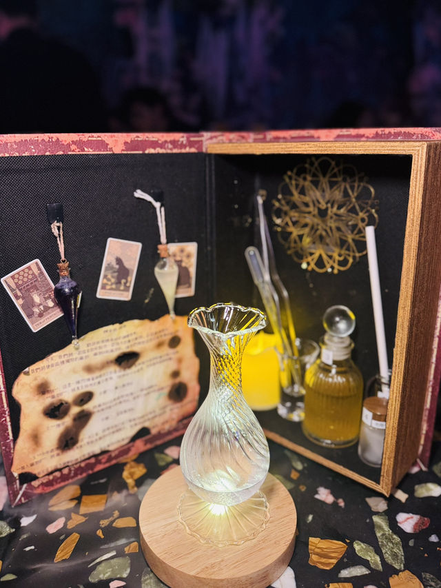 銅鑼灣30樓打卡一流趣味性爆燈Cocktail 🍸 銅鑼灣30樓打卡一流趣味性爆燈Cocktail 🍸