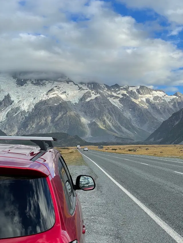 New Zealand Travel – Walking Through Movie-like Landscapes