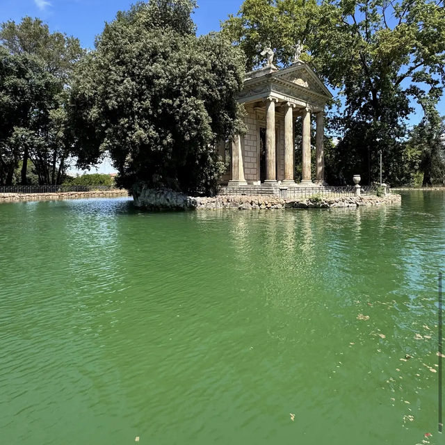 Villa Borghese Gardens (Rome) Villa Borghese Gardens (Rome)