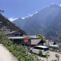 Hiking Tiger Leaping Gorge: An Epic Journey Through One of the World’s Deepest Canyons