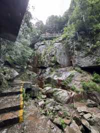 Trekking in beautiful Moganshan mountain 莫干山