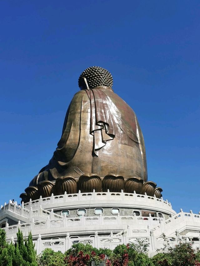 Po Lin Monastery (วัดโป่วหลิน) บนเกาะลันเตา 🏞️