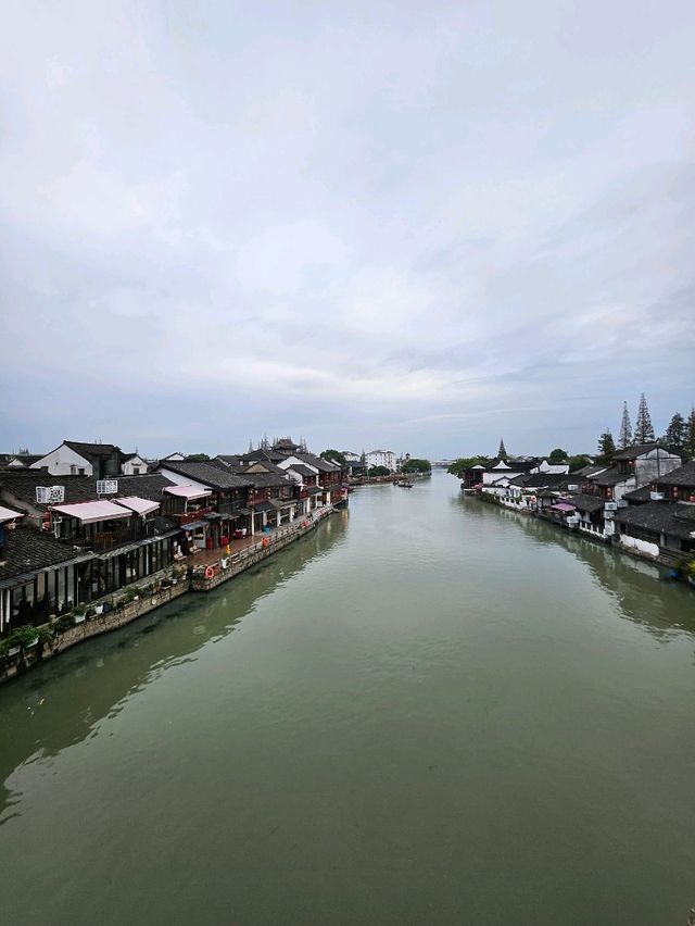 Zhujiajiao — Shanghai’s little Venice of the East. 🚤🏯