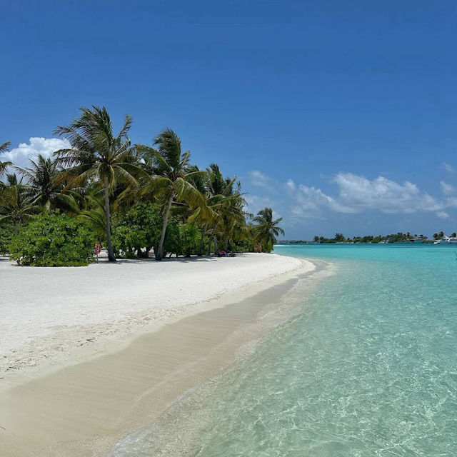 🌴 Villa Nautica, Maldives — Stylish Island Living