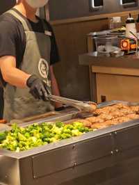 經常大排長龍的「肉肉大米」