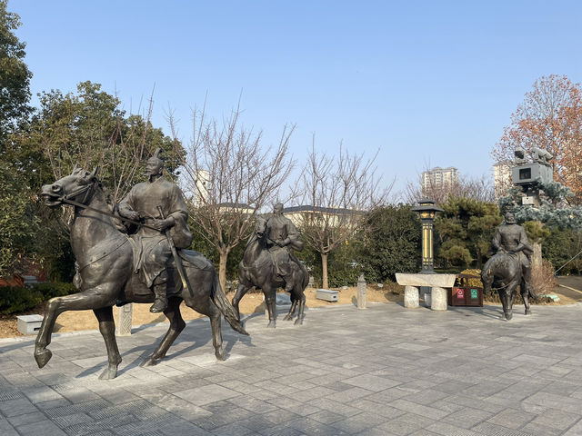 中國歷史文化名城-河南南暘臥龍崗