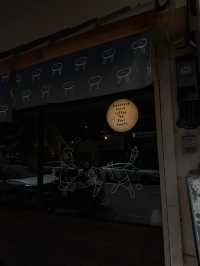 Yasumi ร้านแฟที่ครีมลาเต้อร่อยมาก!