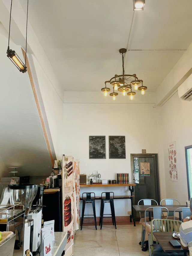 Billin Cafe & Restaurant  Billin Cafe & Restaurant