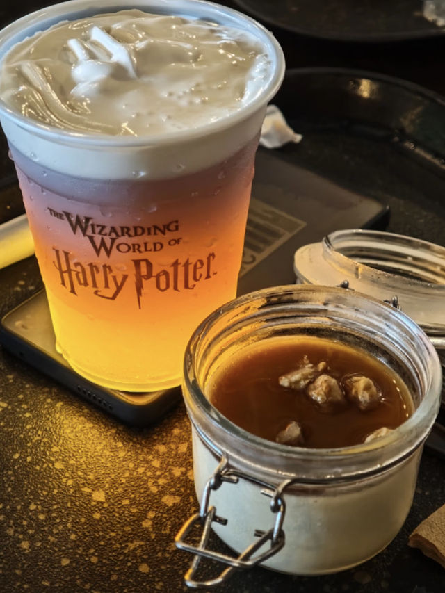 The Three Broomsticks — So photogenic and delicious! 🧹✨