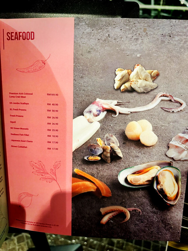 Modern Thai Delights at COCA Restaurant 🌶️🍤 Modern Thai Delights at COCA Restaurant 🌶️🍤