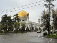 The Central Mosque of Almaty - Relaxed mosque!