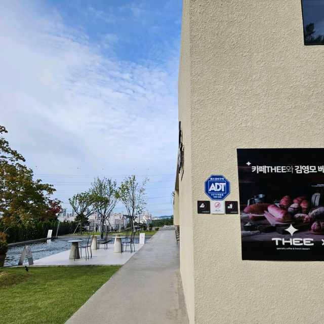 서울근교카페추천💕 커피 베이커리 맛집 카페디