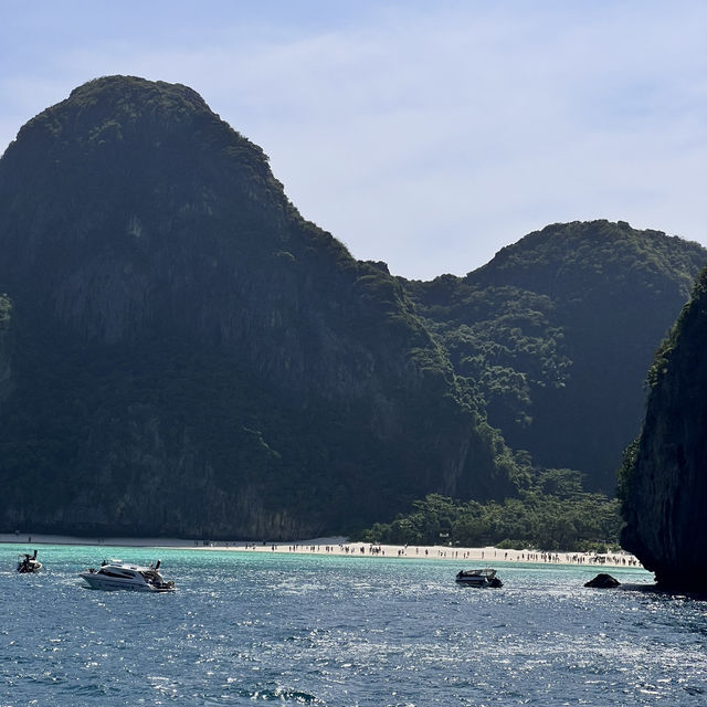 Острова ПхиПхи, Пхи-Пхи- ле, Майя Бэй Острова ПхиПхи, Пхи-Пхи- ле, Майя Бэй
