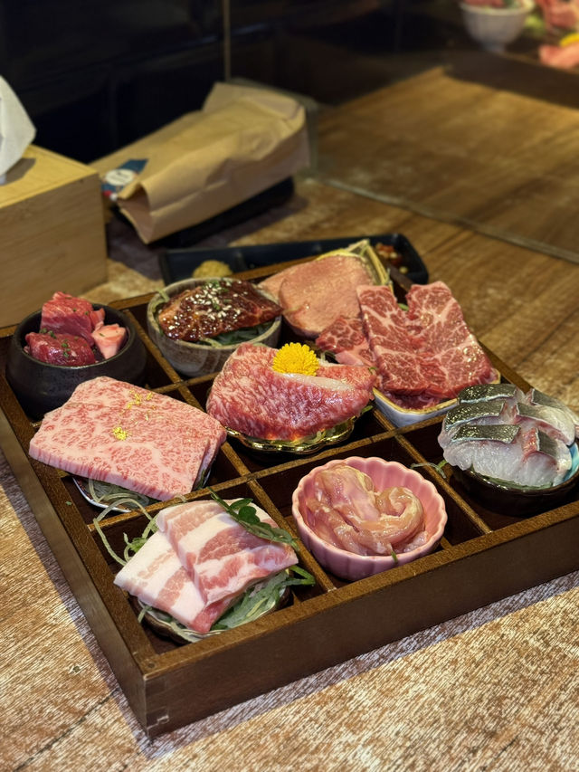 全港最抵食の燒肉牛舌 全港最抵食の燒肉牛舌