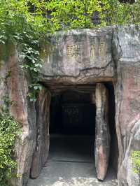 Xian, with its breathtaking beauty and serene surroundings, truly touches everyone’s hearts