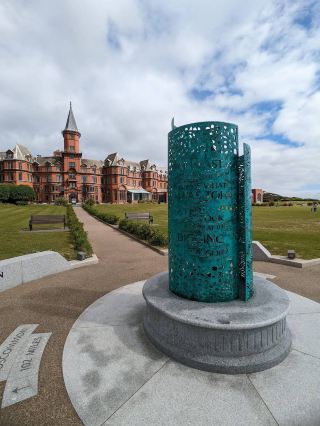 สลีฟ โดนาร์ด