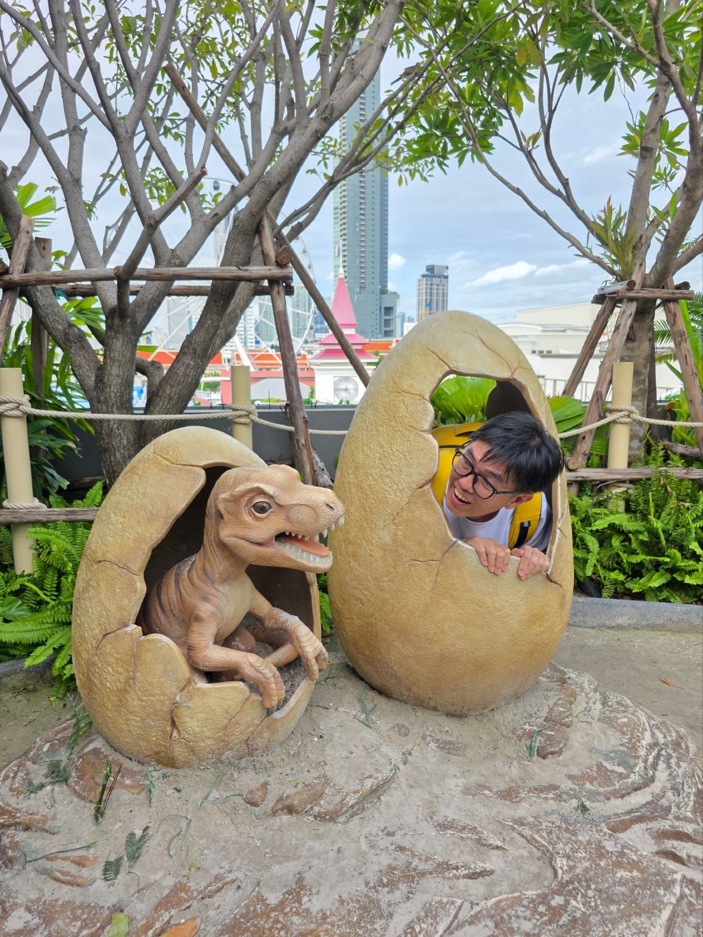 Jurassic World The Exhibition ที่ Asiatique