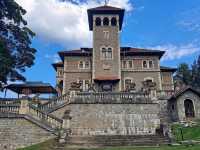 The famous Cantacuzino Castle 🇷🇴