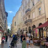 🇭🇺 Best Shopping Street in Budapest : Váci u 🛍️