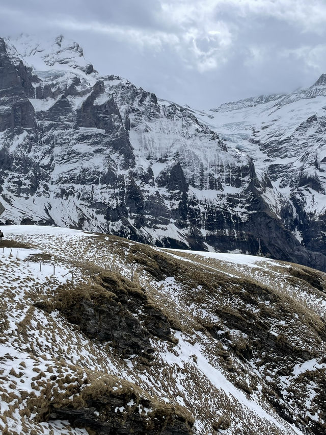 【瑞士世一雪景：極美的景色，讓人流連忘返】