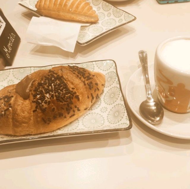 A Festive Italian Breakfast: Croissants and Cappuccino!