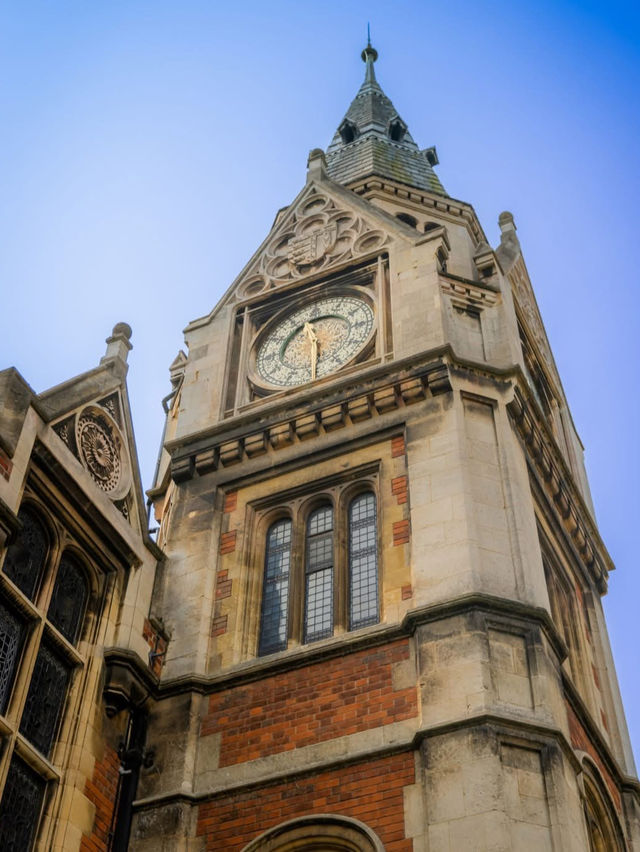 Dive into the history of Pembroke College, Cambridge!