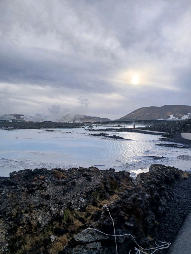 A trip into icleands natural wonders, incredible food and awesome experinces 