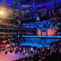 🎻✨ A Grand Encore: Exploring London’s Iconic Royal Albert Hall 🎶🇬🇧