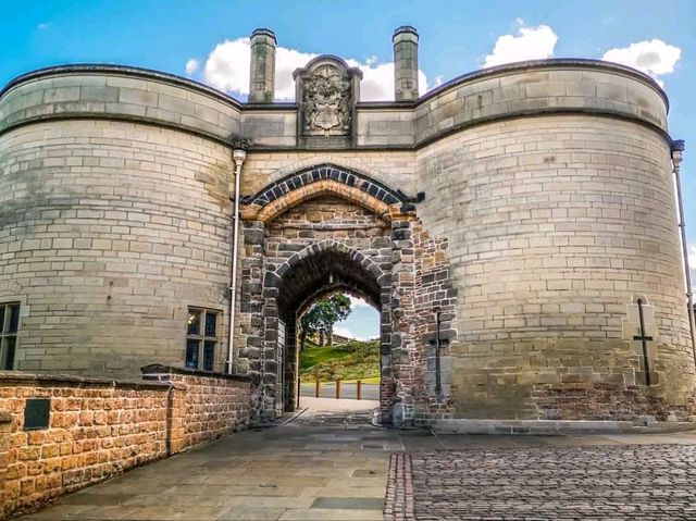 Nottingham: A City of Legends and Lace