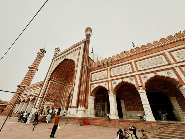 Biggest mosque in New Delhi 