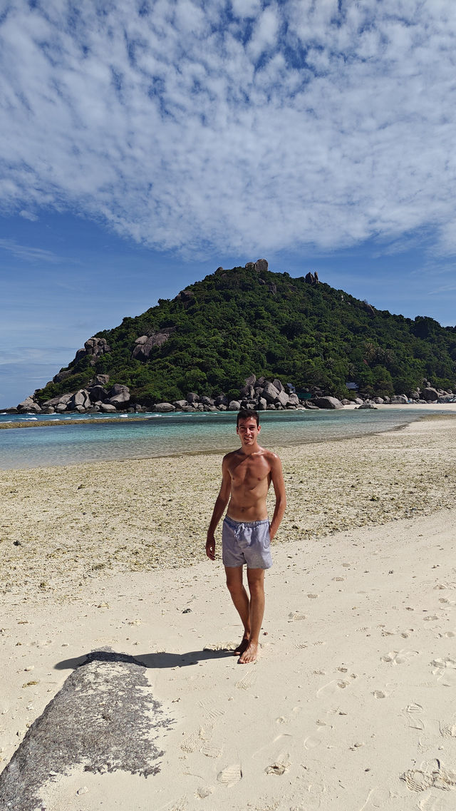 Koh Nang Yuan – Paradise Island Near Koh Tao 🌴🏝️ | How to Get There & Entry Tips