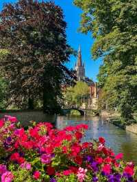 Bruges: A Fairytale Canal City Frozen in Time
