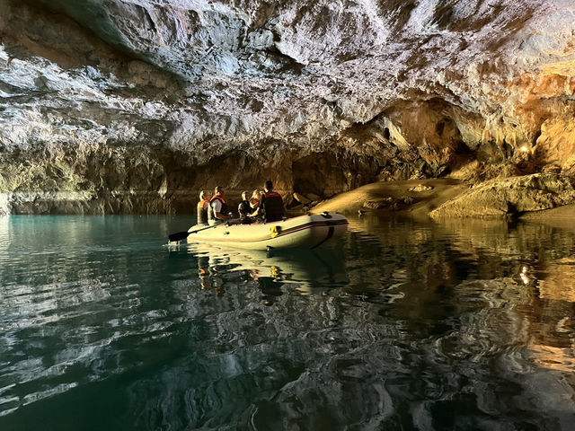 Day Trip to Altınbeşik Cave & Manastır Canyon – Under $100