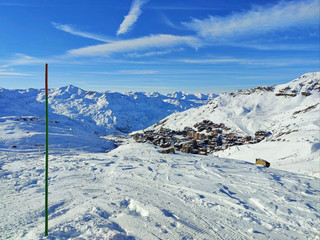 Val Thorens: é«å³°ãšåããŠã®ã¹ããŒäœéš