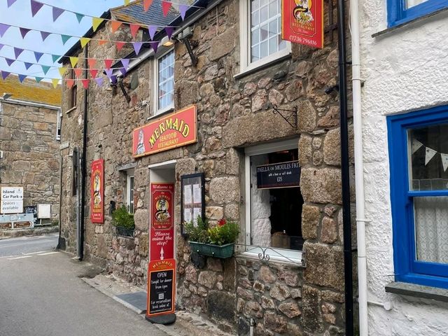 Exploring St Ives with Virginia Woolf’s Inspiration 🌊📖
