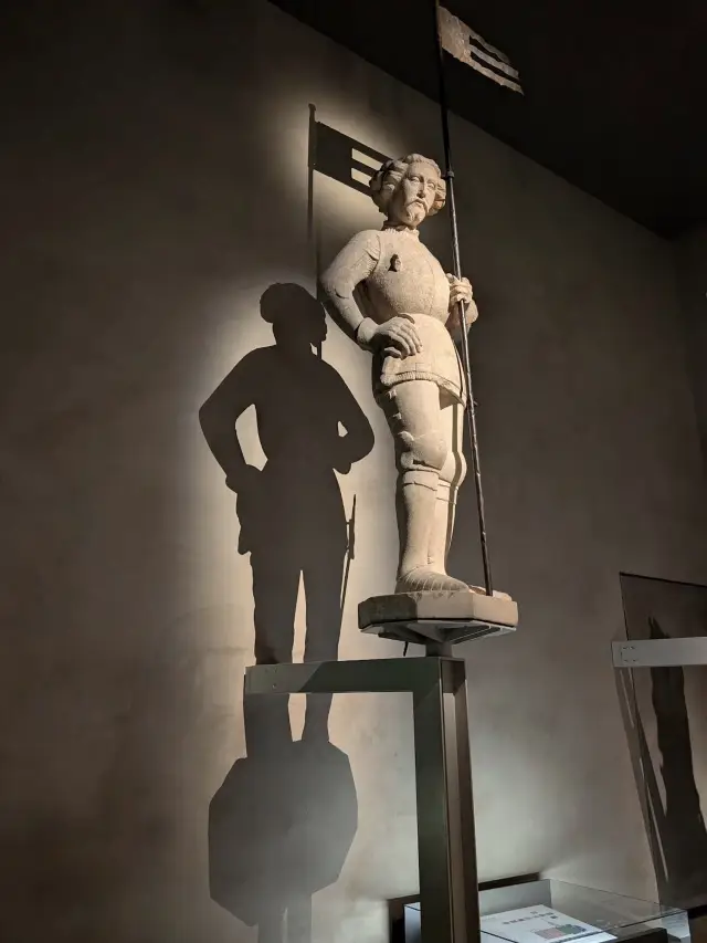 ⭐ Duomo di Milano – Interior Architecture & Atmosphere ✨🕯️