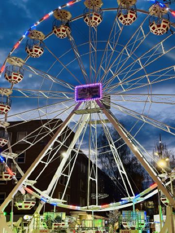 Discovering Dunkirk at Christmas is pure magic! From twinkling lights to local treats, this seaside city absolutely glows during the festive bazaar season. 🎄✨ Expect everything from classic sweets to festive French flair—candy lovers, get ready to live your best life!

Must-See Spots at the Dunkirk Christmas Bazaar:
1. Dunkirk Christmas Market (Place Jean Bart, Open daily 10am-8pm): The heart of the action! Browse festive stalls for artisanal gifts and that unbeatable mulled wine aroma. 
2. Les Halles Gourmandes (indoor food market nearby): Warm up inside with regional cheeses, cured meats, and—of course—the famous local sweets. Treat yourself or grab foodie souvenirs!
3. Park Paradise: A nighttime stroll here is essential. The outdoor displays are decked in dazzling lights and make for insanely Insta-worthy (or trip.com gallery-worthy!) photos.
4. Candy Paradise: Don’t miss the candy shops packed with vibrant bonbons, chocolate ornaments, and epic window displays. My tip: buy a mix to snack on as you walk—the vendors are super friendly and love sharing samples.

Personal Tips:
- Even at night, Dunkirk felt totally safe and welcoming. The city center is walkable; bundle up and wander slowly to soak in the atmosphere.
- Hotels and cafes are busier during Christmas, so book everything (yes, even hot chocolate stops!) with trip.com early.
- Bring euros in cash for smaller stalls—some don’t take cards.
- If you want the prettiest light displays, aim for twilight around 5-6pm.

Getting Around: Dunkirk’s city center is easy on foot and best enjoyed at your own pace during bazaar season.

#DunkirkChristmas #FestiveFrance #CandyAdventure #tripcomtravel