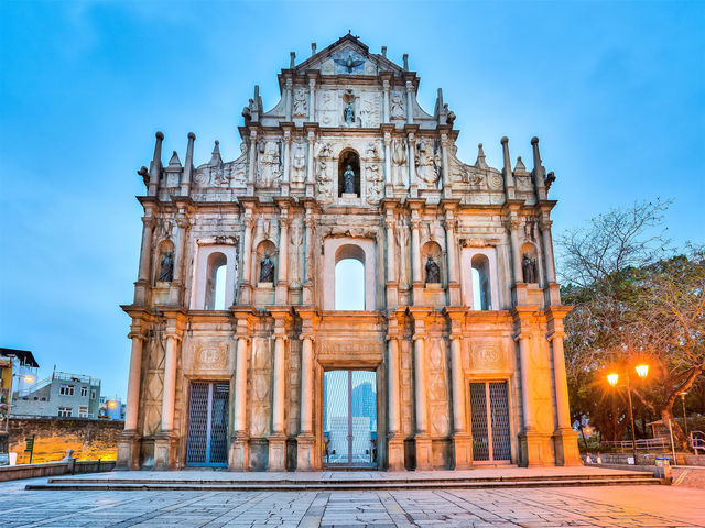 👀 If it's your 1st time in Macau, go to these places! 🌟