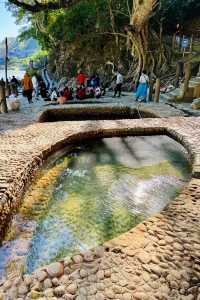 怒江畔的傈僳狂歡節|登埂澡堂（1387）