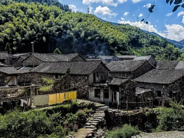 Yanxia Stone Village