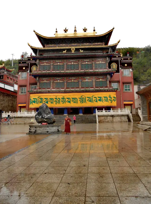 Kumbum Monastery - A sacred place of Tibetan Buddhism