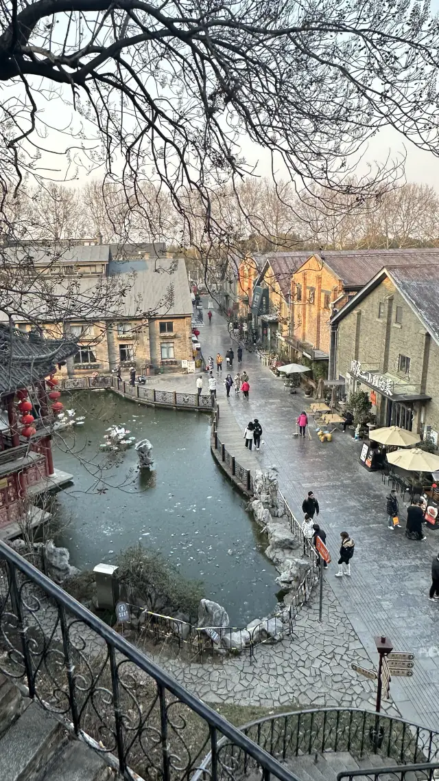 Xijin Ferry Ancient Street: An ancient street with a thousand years of history