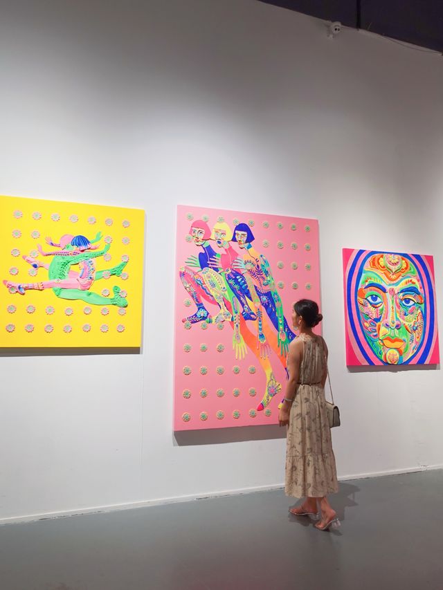 粉紅色芭比巨龍！深圳看展！這後勁太大了！