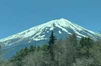 以前是陳奕迅歌中的富士山下，現在近在咫尺